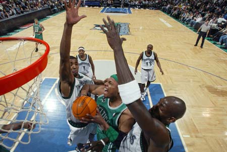 塞内加尔新一期名单：雅克松领衔，姆巴耶、马马杜-萨尔入选（塞内加尔新一期大名单出炉：雅克松坐镇，姆巴耶、马马杜-萨尔在列）