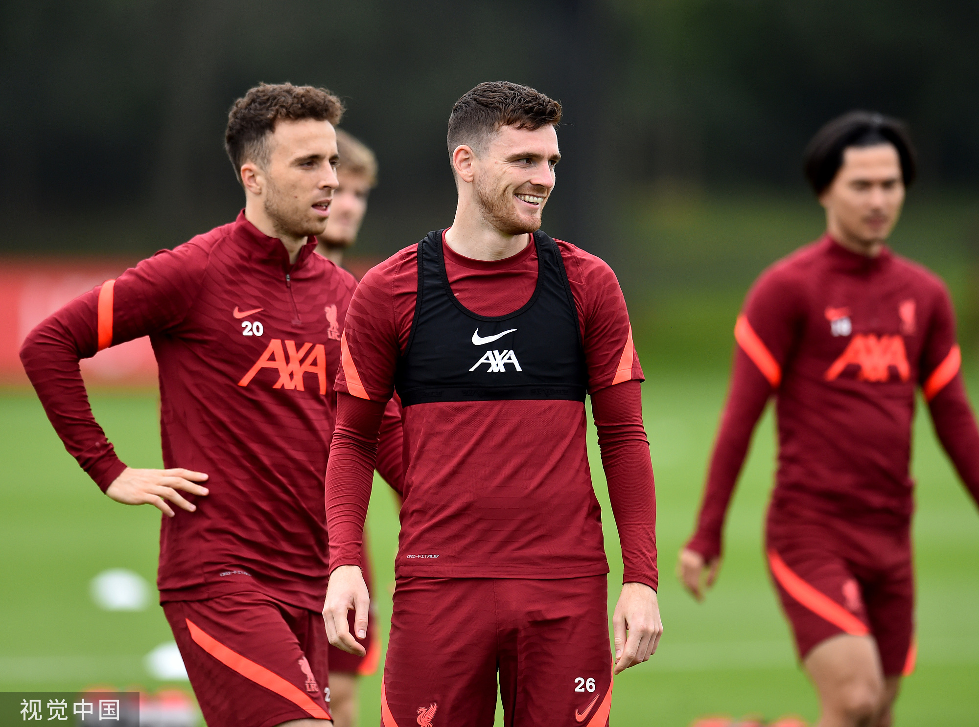 阿里纳斯：巴特勒如果这样打球 我会让他去打替补（阿里纳斯：巴特勒再这么打，我会让他坐板凳）