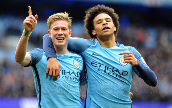 势不可挡！阿森纳在欧冠联赛阶段豪取8连胜，得失球24-2（阿森纳欧冠势头正盛：8连胜，24比2碾压对手）