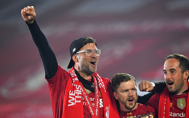 世中北美预半场：雷德错失单刀，牙买加0-0库拉索（中北美世预赛半场：雷德单刀不进，牙买加与库拉索互交白卷）