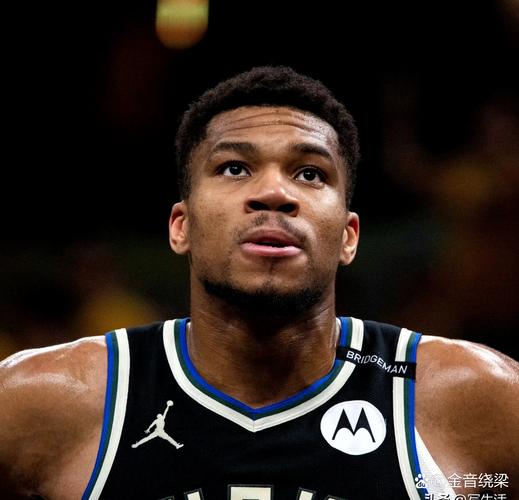 邮报：维拉无意买断埃利奥特，球员遭“冷藏”两月身陷困境（邮报：维拉不打算买断埃利奥特，球员遭雪藏两月陷入窘境）