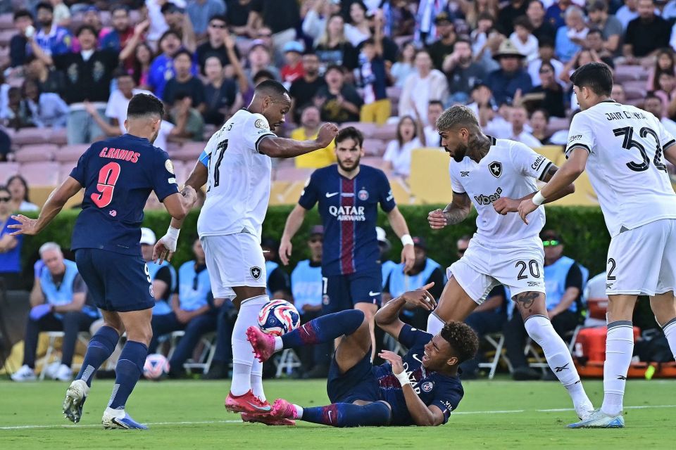 德甲身价下跌榜：凯恩、穆夏拉各降1000万（德甲球员身价缩水榜：凯恩、穆夏拉双双下调1000万）