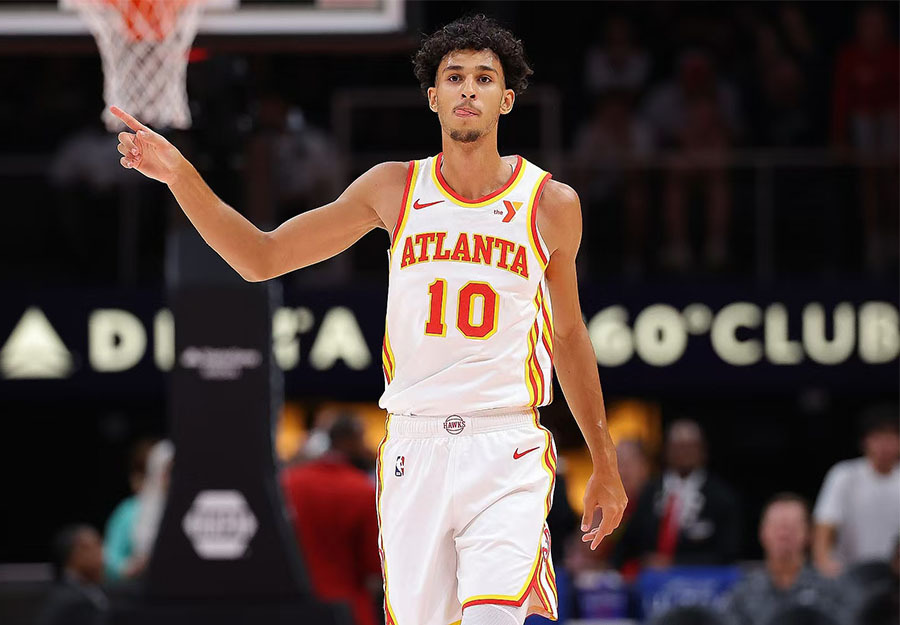 大连英博队迎来队史第100场比赛（大连英博队踏上队史第100战）