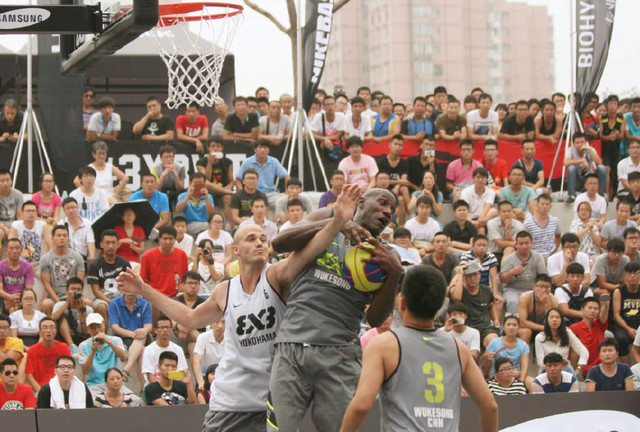 挪威黄金一代！哈兰德本届世预赛16球2助攻，厄德高1球7助攻（挪威双核爆发：哈兰德世预赛16球2助，厄德高1球7助）