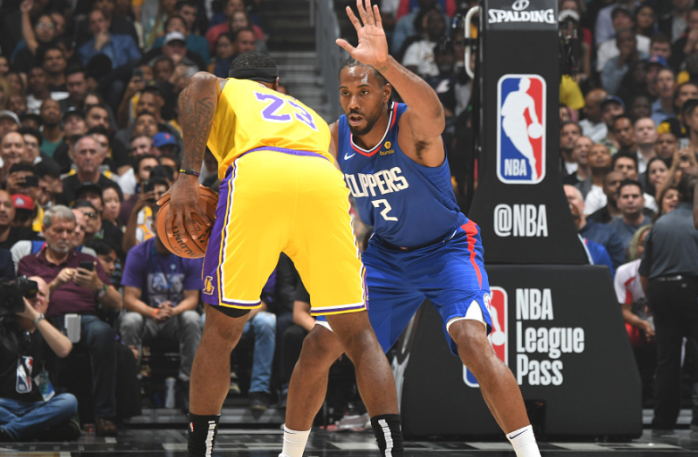 半场战报：莱切0-0维罗纳（半场比分：莱切与维罗纳互交白卷）