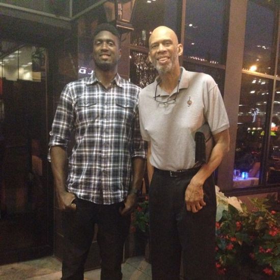 同位置球员差距明显（同位置球员实力差距显著）