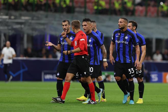 解锁新身份，美女球员艾丽莎-莱曼将成为米兰冬奥会火炬手（艾丽莎-莱曼受邀出任米兰冬奥会火炬手）