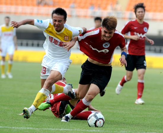 乌迪内斯vs热那亚：扎尼奥洛、卡巴瑟利首发，马利诺夫斯基、洛伦佐-科隆博出战（乌迪内斯对决热那亚：扎尼奥洛、卡巴瑟利首发，马利诺夫斯基、洛伦佐-科隆博登场）